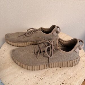 Adidas Yeezy Low-Top Sneakers